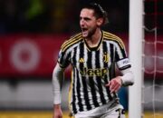 Liverpool Masih Tertarik Mendapatkan Tanda Tangan Adrien Rabiot