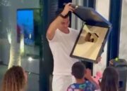 Kanal YouTube Ronaldo Pecahkan Rekor dalam 12 Jam