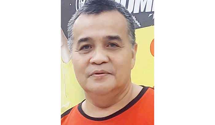 Catatan Kecil di balik Pemecatan Hendri Susilo 1 Oleh:
Firdaus Abie
( direktur posmetro padang )