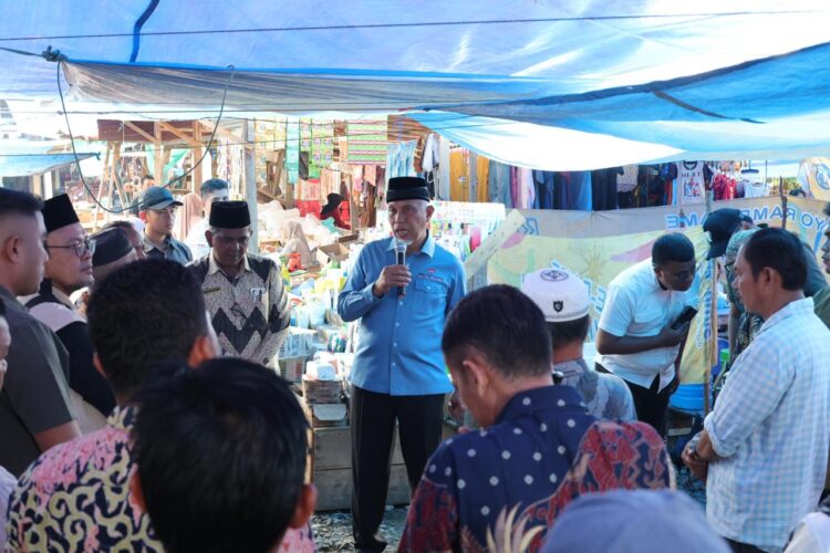 Mahyeldi Fokuskan Keluhan Akses Jalan yang Hambat Ekonomi Pedagang Pasar Sungai Limau 1 048262d0 aca4 4a85 b140 cb39709f1dfc