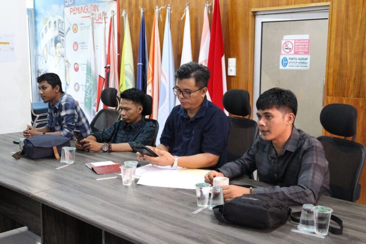 0a6e645d e6de 4395 84c6 602267d8e281