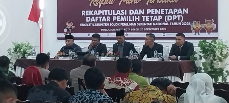 KPU Kabupaten Solok Tetapkan Daftar Pemilih Tetap Pilkada 290.111 Orang 1 KPU Kabupaten Solok Tetapkan Daftar Pemilih Tetap Pilkada 290.111 Orang