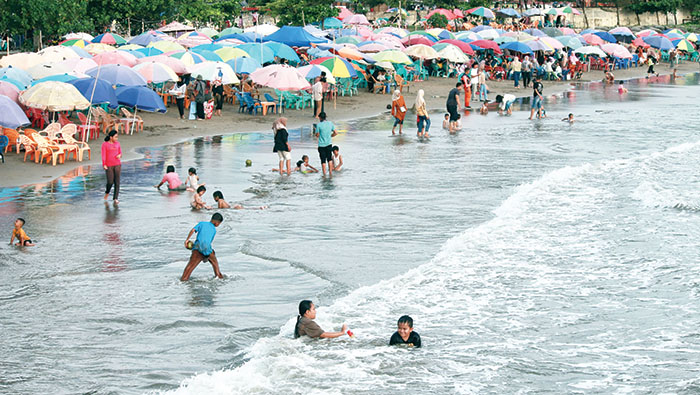 Lebih 2 Juta Wisatawan Telah Berkunjung ke Kota Padang 1 2 Juta wisatawan datang ke Padang jdkan foto cover untuk brt HL in tak usah pakai teks