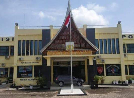 64fd8d8b edb5 4a1f b9ca bed41adf1ebf