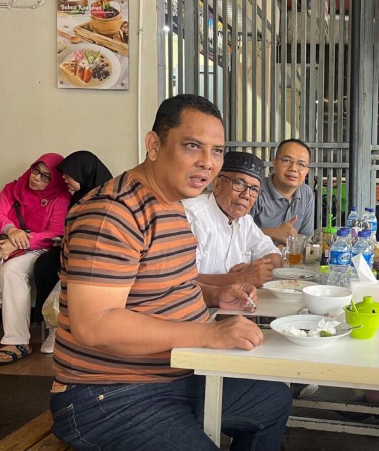 Pilgub Sumbar 2024: Pedagang Pasar Raya Padang Segera Deklarasi Dukung Mahyeldi-Vasko 1 67059aa2 2e12 4f27 8473 8d70f060c6c4