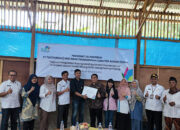 Dorong Pengembangan Potensi Ekonomi Lokal, PLN Serahkan Bantuan TJSL PLN Peduli di Tanjung Haro Sikabu – Kabu Padang Panjang