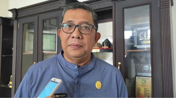Animo Masyarakat untuk Mendaftar Jadi CPNS Tinggi 1 Adrian Wahyudi
Kepala BKP-SDM Kabupaten Lima puluh Kota