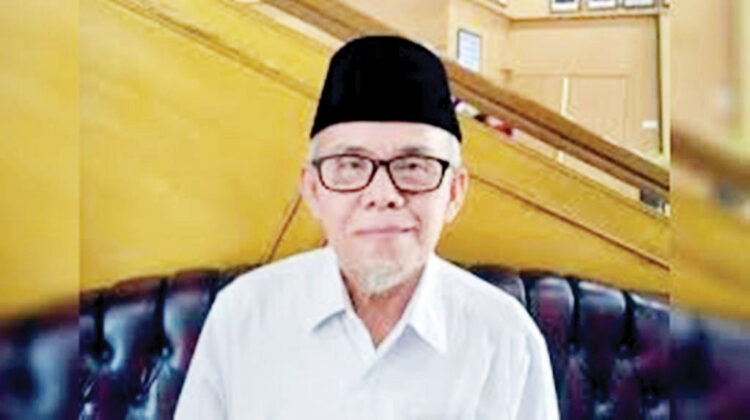 Japeri Jarab
 Ketua MUI Kota Padang