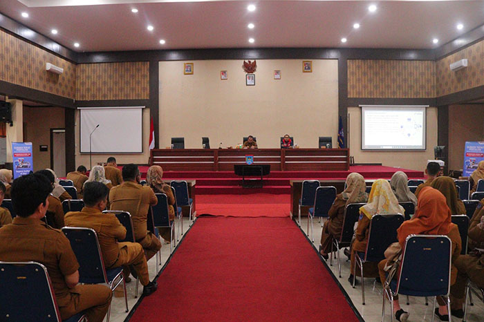 Mulai 1 Oktober Beli BBM Jenis Pertalite Wajib Pakai QR Code 1 SOSIALISASI--Sales Branch Manager Fuel Pertamina Sumatera Barat Dimas Aji Kharisma Cakra, sosialisasi penerapan QR Code subsidi BBM di Payakumbuh.