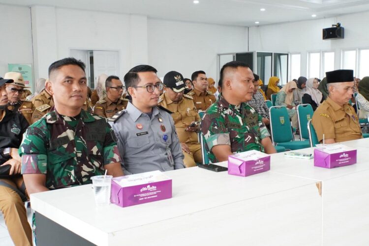 KONVERGENSI PENURUNAN STUNTING— Pemko Padang Panjang menggelar aksi ke-7 konvergensi Penurunan Angka Stunting di Hall Lantai III Balai Kota, Senin (9/9).