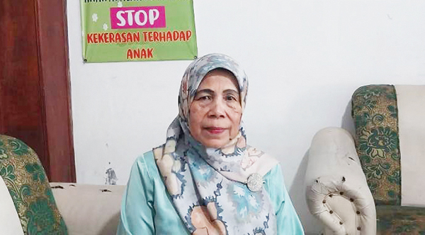 Ermiati 
Ketua Harian P2TP2A Kota Padang