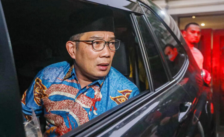Selain Beri Anggaran Rp 100-200 juta per RW, Ridwan Kamil Janji Naikkan Gaji RT-RW 1 Bakal Calon Gubernur Jakarta Ridwan Kamil