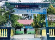 SDN 10 Sangkir Agam Terima Penghargaan Adiwiyata Nasional 2024