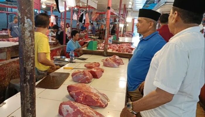 Cawawako Amasrul Serap Aspirasi Pedagang Pasar Raya Padang