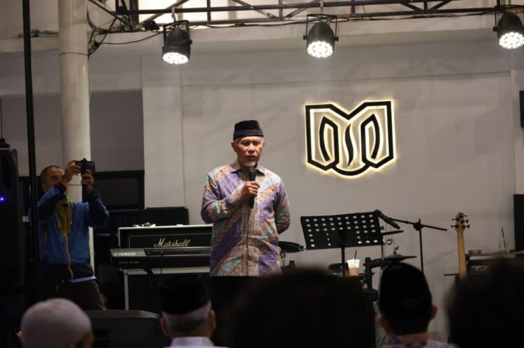 Mahyeldi ‘Menyala’ di Kafe Padang Panjang Singgung Penggerak Ekonomi Lokal 1 1fea66d9 0fa4 473b 90a7 12e63056eace