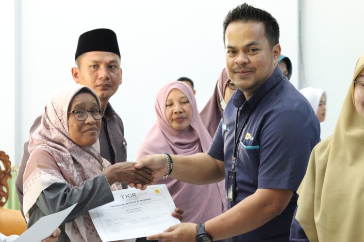 3aa6e59f 439d 403d bcdd d9b9c5fbb44d