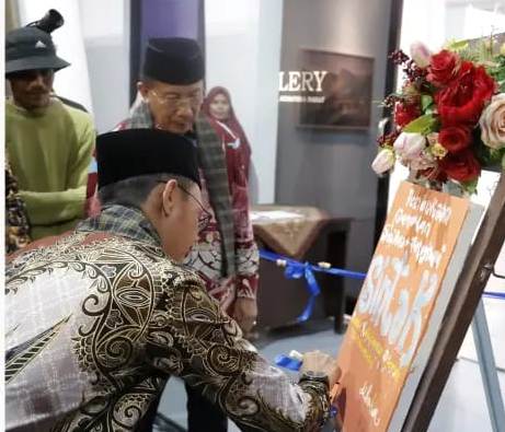 Kebudayaan Bertahan, Jika Tersambung dengan Ideologi Masyarakat 1 Menghadiri --H. Irsyad Syafar, Lc, M.Ed Menghadiri dan Membuka Pekan Kebudayaan Daerah Provinsi Sumatera Barat 2024.