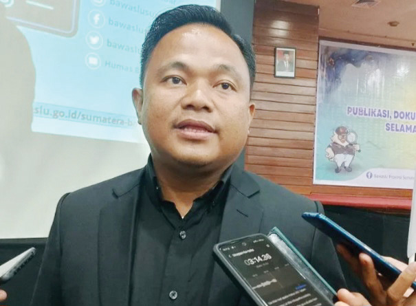 Evaluasi Publikasi Pemilu 2024, Bawaslu Sumbar Perkuat Pengawasan Digital 1 Muhammad Khadafi
Komisioner Bawaslu Sumbar