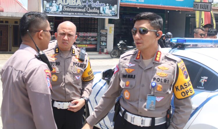 Operasi Zebra Singgalang 2024,Ditlantas Polda Sumbar Tilang 4.374 Pengendara yang Melanggar 1 Dirlantas Polda Sumbar, Kombes Pol Dwi Nur Setiawan