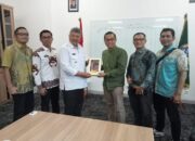 Miliki Perhatian Besar Terhadap Persepakbolaan, Wako Zul Elfian Umar Kunjungi Kantor Pusat PSSI