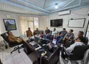 Pimpinan Dua Media Cetak ini Hadir di “Tips and Trips”, Bahas Tulisan dan Jurnalisme di era Digital