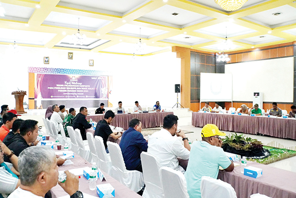 RAPAT KOORDINASI— KPU Padang Panjang, menggelar rapat kordinasi teknis pelaksanaan kampanye Pilkada 2024, Jumat (4/10) di Auditorium Mifan.