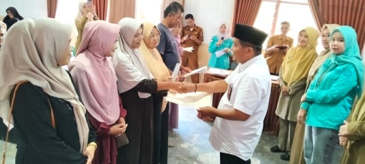 Kasi Zakat dan Wakaf Kemenag Lima Puluh Kota Memen Efendi ketika sosialisasi pemprosesan sertifikat tanah wakaf