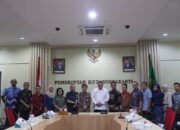 Terkait Pengembangan Pendidikan Olahraga, Wako Zul Elfian Lakukan Sharing Informasi