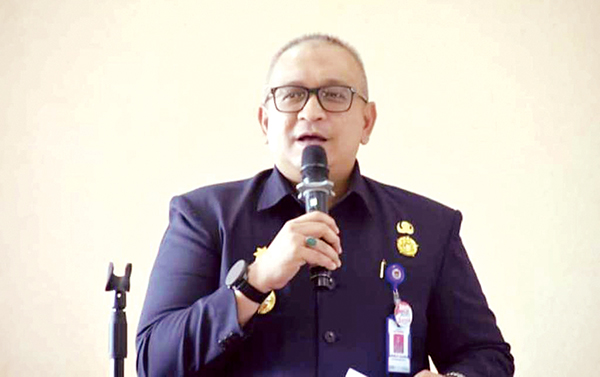 Seleksi PPPK Pemko Padang 2024 Tahap II Dibuka, Aktif Bekerja Paling Sedikit 2 Tahun 1 Andree Algamar
Pj Wali Kota Padang