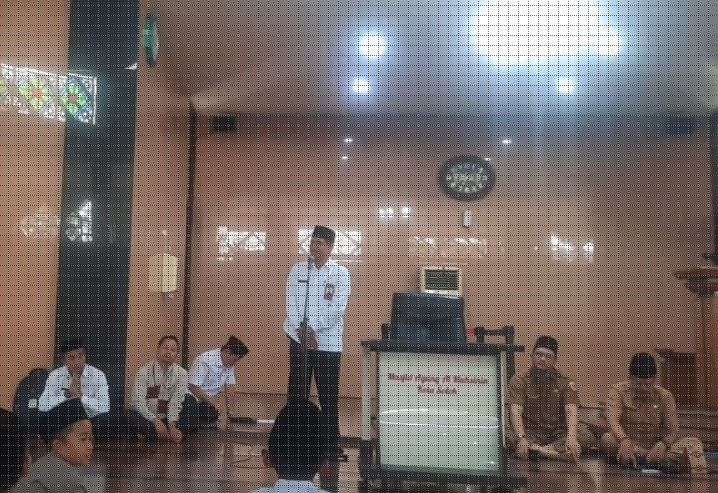 SELEKSI—Kemenag Kota Solok saat acara seleksi Hafizh dan Hafizah menyebabkan animo masyarakat sangat tinggi, terutama generasi muda..