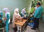 Perdalam Materi Tentang Bioteknologi, Siswa SMPN 6 Praktek Sederhana Buat Tapai dari Singkong