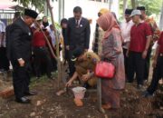 Pj.Walikota Payakumbuh, Letakkan Batu Pertama Pembangunan Tugu SPG