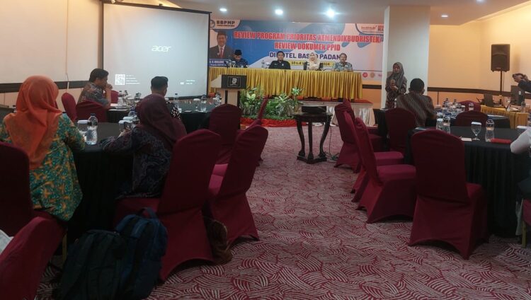 BBPMP Sumbar Maksimalkan Pemanfaatan Teknologi Digital untuk Sosialisasikan Program Kemendikbudristek 1 cce813db ad99 47a7 bd61 906ce6ff6b42