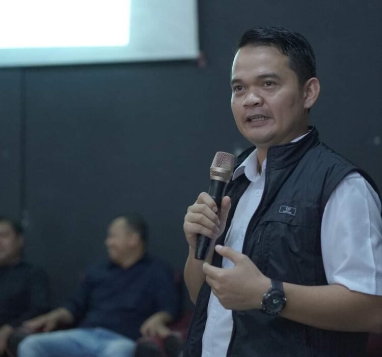 Tim Mahyeldi-Vasko Menyayangkan Insiden Perusakan APK Paslon 02 di Pariangan 1 d52174f9 7802 42fe 8d86 9ac464b95220
