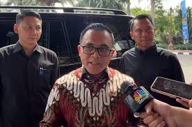 Tunjangan Kinerja Pegawai Kemenhub Dipastikan Naik 1 Tukin Naik--Menteri PANRB Abdullah Azwar Anas memastikan tunjangan kinerja alias Tukin pegawai Kementerian Perhubungan (Kemenhub) naik.