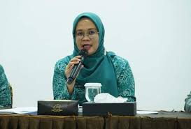 TP-PKK Kampung Manggis, Siapkan Inovasi untuk Lomba Gerakan PKK Tingkat Provinsi 1 Sri Hidayani Sonny