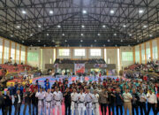 Padang Open  Karate Turnamen Inkanas 2024 Diikuti 550 Atlet, Kombes Pol Joni, Rahmat Saleh dan Rustam Effendi Terima Sabuk Hitam Kehormatan