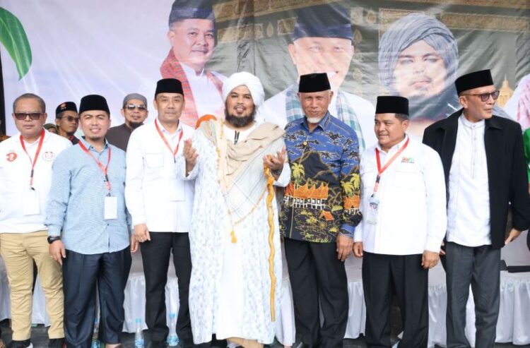 Cerita Kekaguman Ustadz Derri Sulaiman dengan Mahyeldi 1 2 1