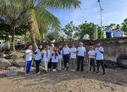 KSMR Sumbar Gelar Baksos di Pantai Padang