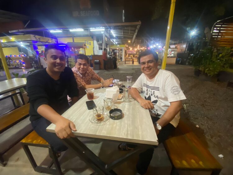 Bertemu Vasko Ruseimy, Plt Ketua DPW PDKP Sumbar Dukung Mahyeldi-Vasko di Pilgub Sumbar 1 999921a9 d1db 4e67 a9af 60b3cf47b2d7