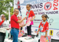 Dirut PT Semen Padang Tutup Kejurnas Tenis Junior 11 Dirut PT Semen Padang Tutup Kejurnas Tenis Junior