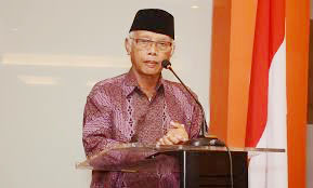 Ketua Umum MUI KH Anwar Iskandar