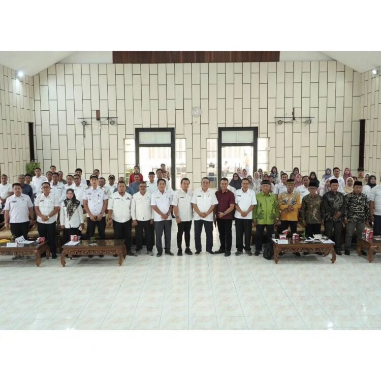 Pemkab Solsel Sosialisasikan Dua Perda 1 Pemkab Solsel Sosialisasikan Dua Perda