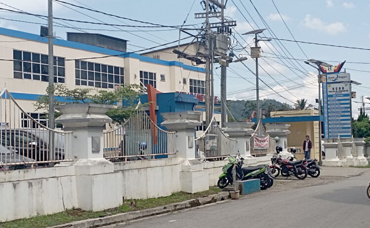 Polda Sumbar Usut Dugaan Korupsi Pengadaan Alkes RSUD Ali Hanafiah, 15 Saksi Diperiksa, Termasuk Direktur, PPK dan PPTK, Penyidik Gandeng BPKP Hitung Kerugian Negara 1 Polda Sumbar Selidiki Pengadaan Alkes RSUD Ali Hanafiah SM Batusangkar