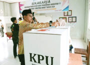 Bupati dan Wabup Solsel Pakai Hak Pilihnya