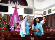 Senyum Fani, Srikandi PLN Penjaga Cahaya Perayaan Natal dan Tahun Baru