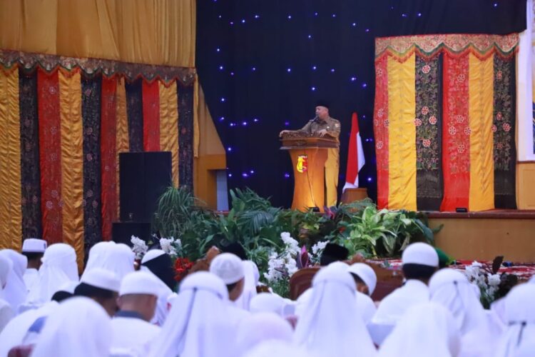 365 Orang Hafizh dan Hafizhah Qur’an Kota Solok Tahun 2024 di Wisuda 1 365 Orang Hafizh dan Hafizhah Quran Kota Solok Tahun 2024 di Wisuda