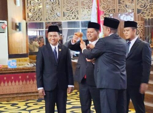 Ketua DPRD Apresiasi Kinerja Polres Pessel dalam Pengamanan Pilkada 2024 1 4 1 e1734254197789