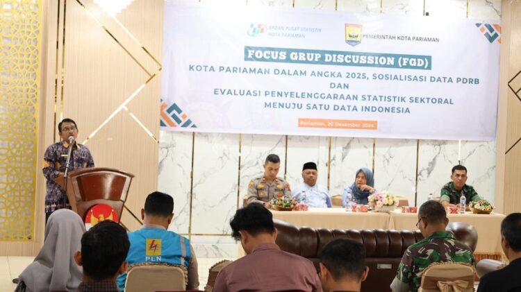 Staf Ahli Hertati Taher, Buka FGD Penyusunan Kota Pariaman Dalam Angka 2025 1 SAMBUTAN—Staf Ahli Walikota Pariaman Bidang SDM dan Kemasyarakatan, Hertati Taher berikan sambutan saat membuka kegiatan Focus Group Discussion (FGD) Penyusunan Kota Pariaman