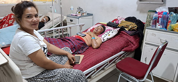 Pasien Patah Tulang di Payakumbuh Ungkap Pentingnya Kepesertaan Aktif JKN 1 RAWAT— Febrion saat dirawat di Rumah sakit akibat patah tulang